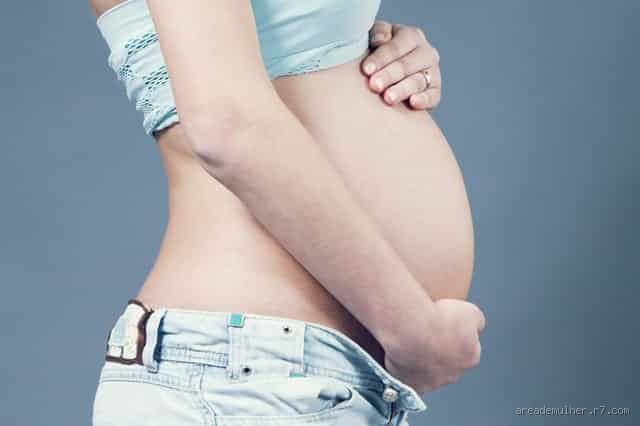 O que deixa a barriga parecendo de grávida? Descubra as causas!