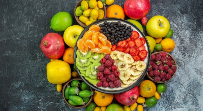 Qual a melhor fruta para pressão baixa? Descubra as opções mais eficazes