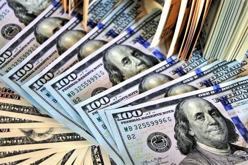 Quando a taxa de câmbio aumenta? Entenda os motivos reais