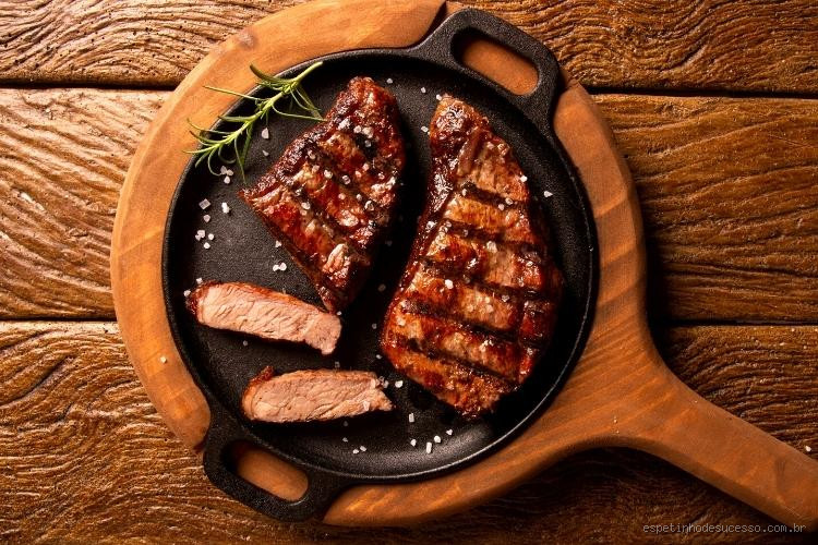 Qual a Melhor Carne para Fritar Bife? Dicas para Não Errar!